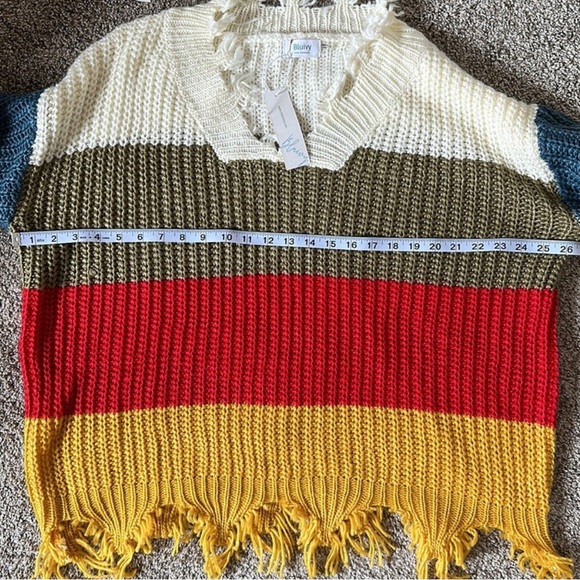 Bluivy small/medium 100%acrylic color block oversized pullover sweater NWT - Picture 5 of 6